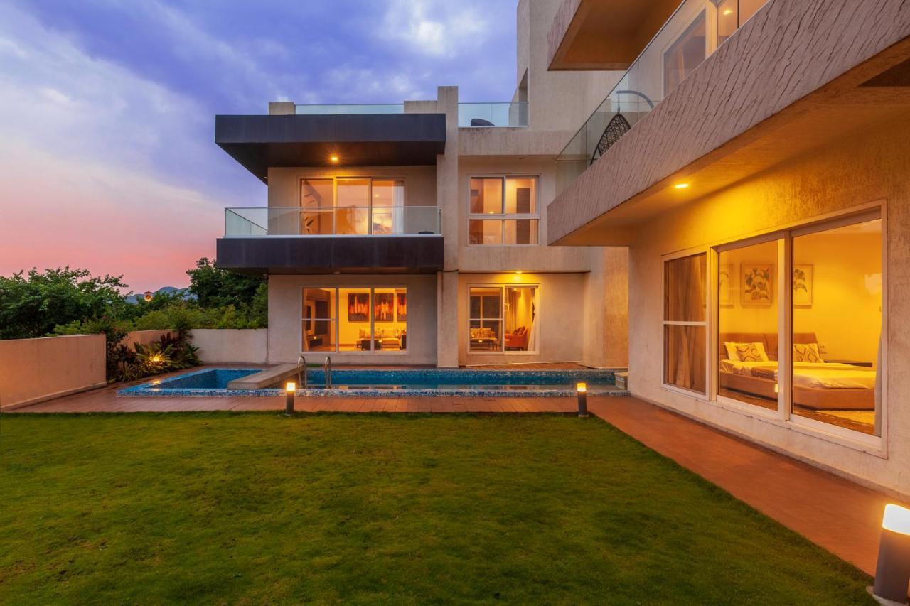 Villa Azul By Stayvista, Offering A Snooker Table, Terrace, Swimming Pool & A Spacious Lawn With A Charming Gazebo For A Perfect Getaway Lonavala Exterior foto
