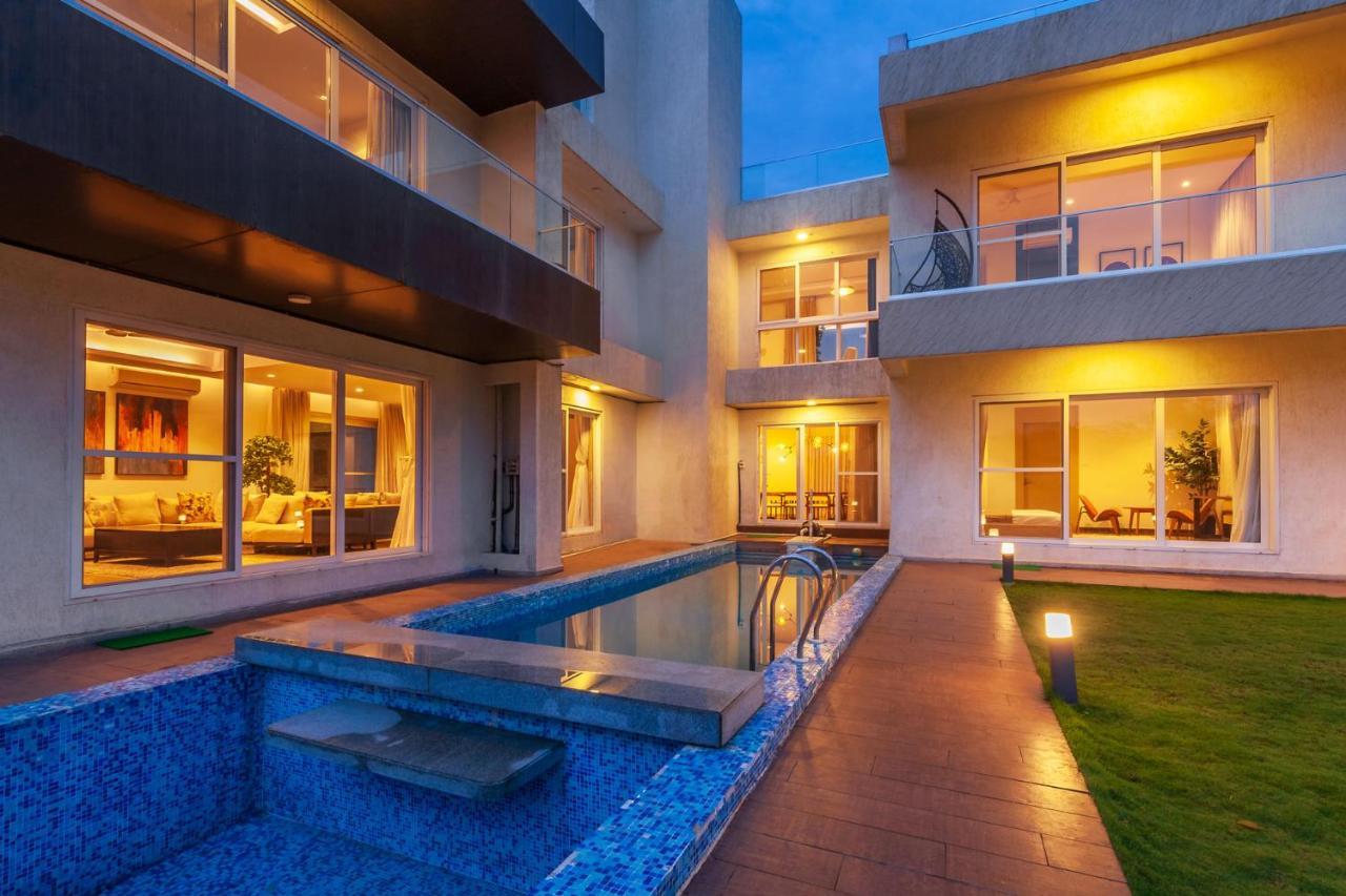 Villa Azul By Stayvista, Offering A Snooker Table, Terrace, Swimming Pool & A Spacious Lawn With A Charming Gazebo For A Perfect Getaway Lonavala Exterior foto