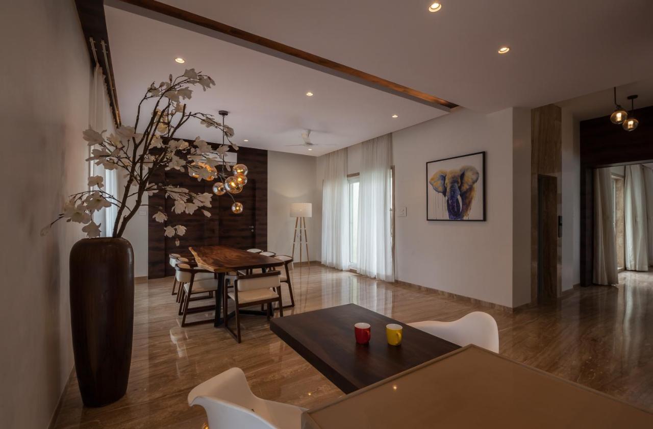 Villa Azul By Stayvista, Offering A Snooker Table, Terrace, Swimming Pool & A Spacious Lawn With A Charming Gazebo For A Perfect Getaway Lonavala Exterior foto